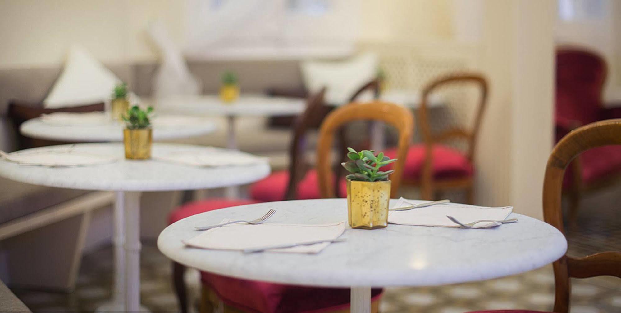 Anakena House Bed & Breakfast Βαρκελώνη Εξωτερικό φωτογραφία